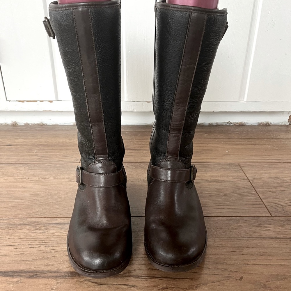 Ugg Chancery shearling lined leather tall boots Women's 9.5